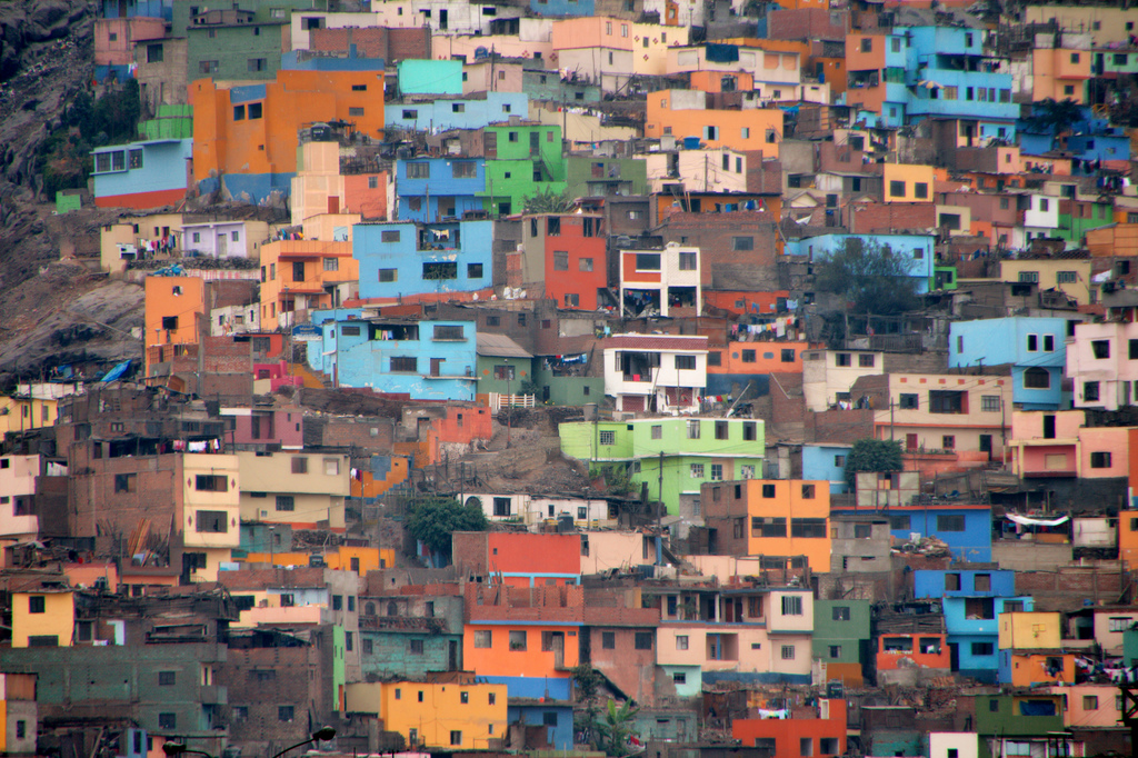 Пестрые города. Самый густонаселенный город в Эквадоре. Разношерстный город.