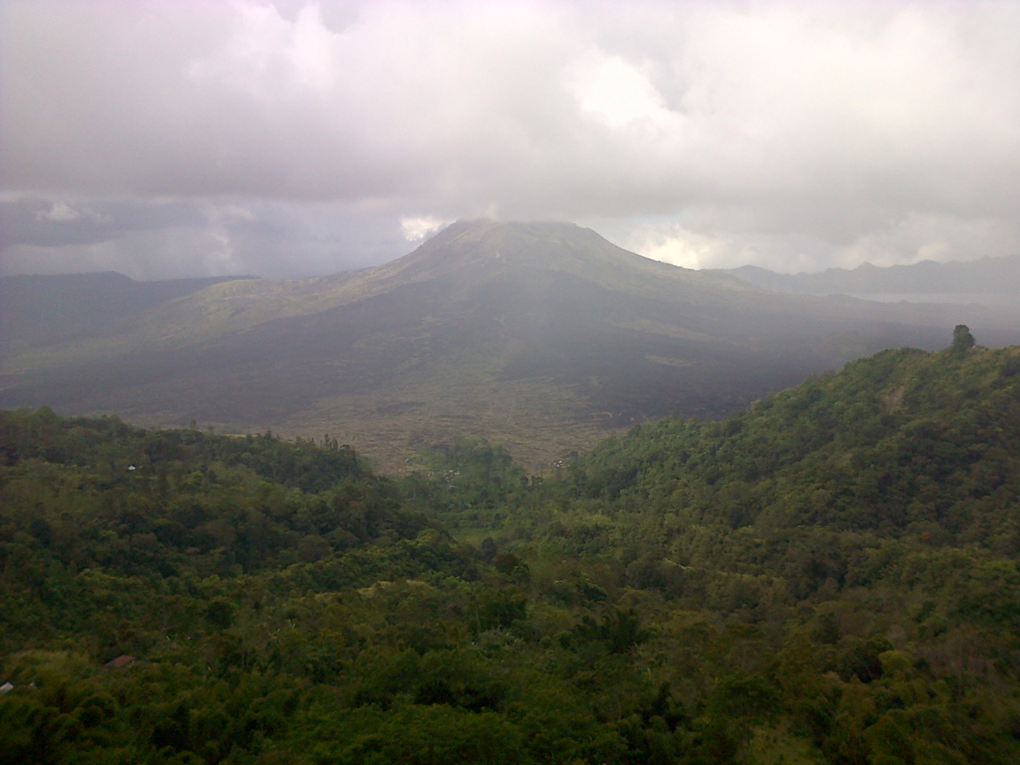 Muntele Batur  (2)