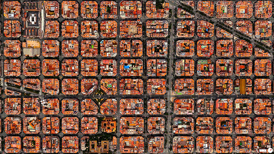 Barcelona-vazuta-din-satelit